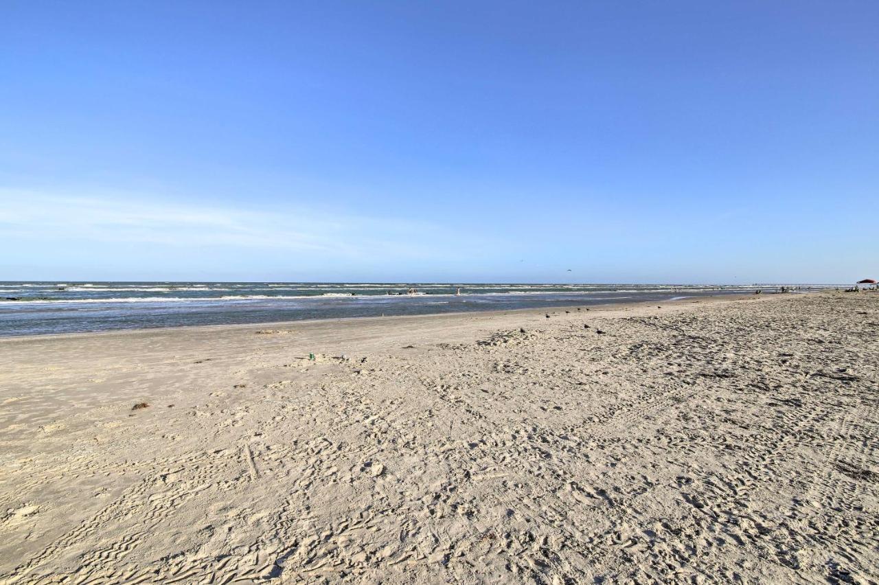 Corpus Christi Resort Condo - Walk To Beach! Kültér fotó